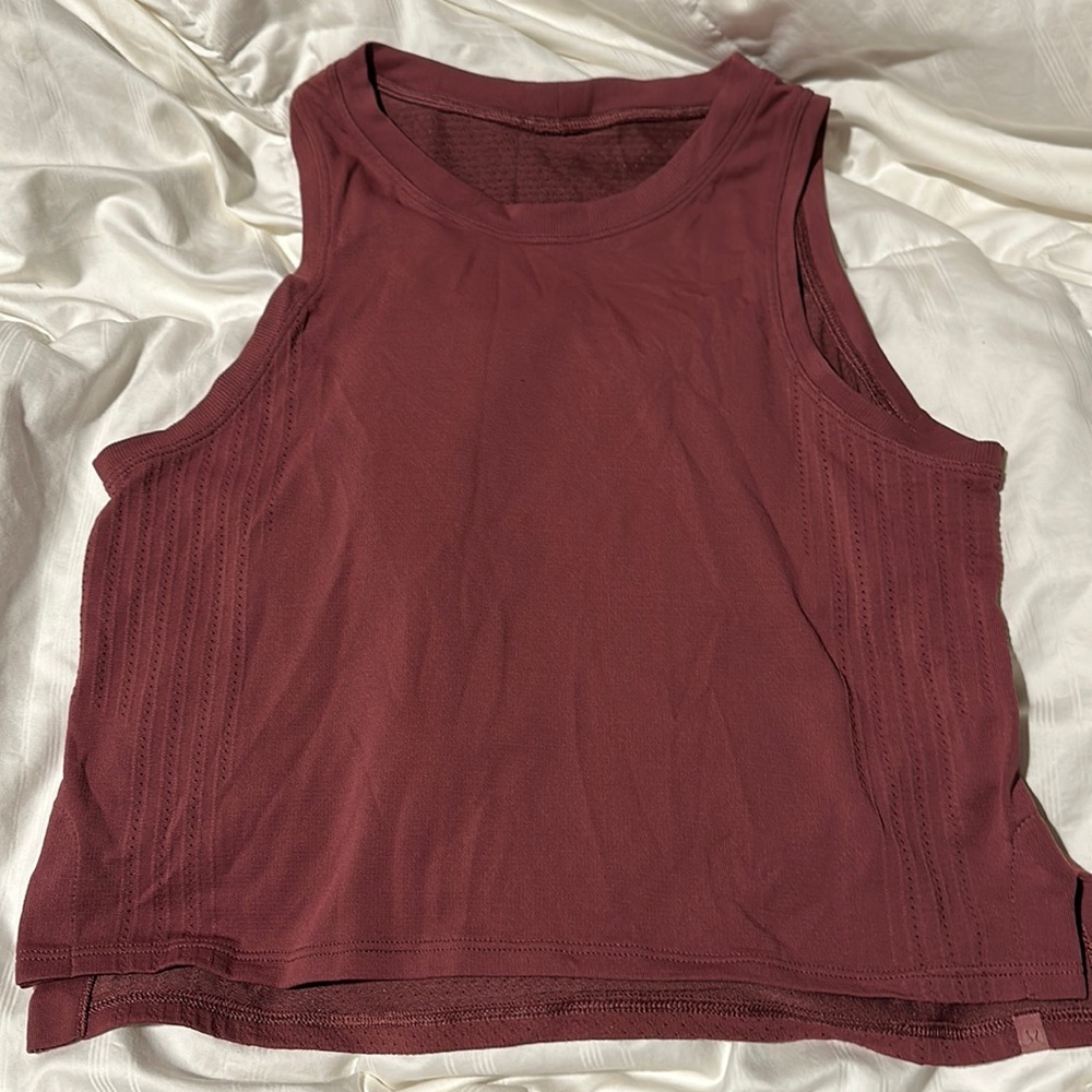 Lululemon muscle top
